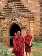 Burmese Culture - Monks