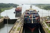 Panamanian Architecture - Panama Canal's Gatun Locks